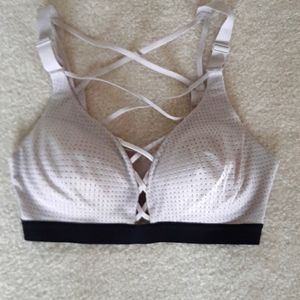 Victoria Secret sports bra Never worn